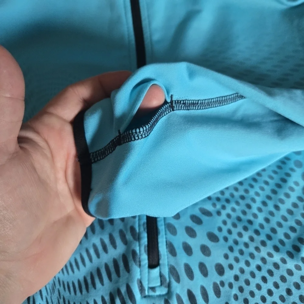 Nike Pro Dri-Fit Activewear Top Long Sleeve 1/2 Zip Dot-Printed Blue
